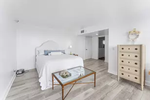 2400 Presidential Way, West Palm Beach, FL 33401 - Photo 13