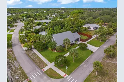 9200 SE Olympus Street, Hobe Sound, FL 33455 - Photo 25