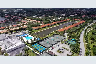 9628 Crescent View Drive N, Boynton Beach, FL 33437 - Photo 31