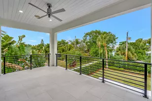 245 Alhambra Pl, West Palm Beach, FL 33405 - Photo 29