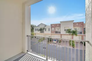 10280 SW Stephanie Way, Port Saint Lucie, FL 34987 - Photo 9