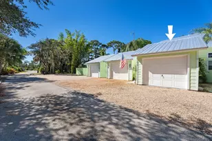 1812 SE Hideaway Cir, Port Saint Lucie, FL 34952 - Photo 5