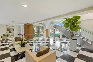 1800 N Bayshore Dr, Miami, FL 33132 - Photo 3