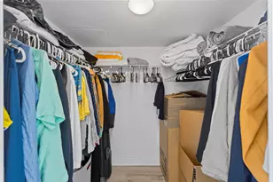 1800 N Bayshore Dr, Miami, FL 33132 - Photo 23