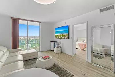 1800 N Bayshore Drive #3802, Miami, FL 33132 - Photo 15