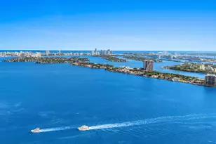 1800 N Bayshore Dr, Miami, FL 33132 - Photo 47