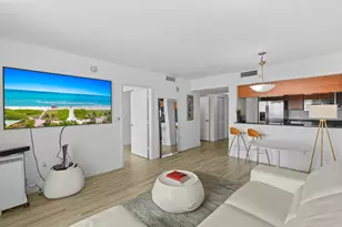 1800 N Bayshore Dr, Miami, FL 33132 - Photo 19