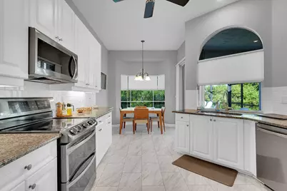 715 SW Munjack Circle, Port Saint Lucie, FL 34986 - Photo 5