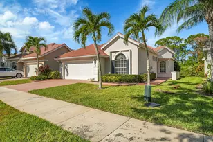 715 SW Munjack Cir, Port Saint Lucie, FL 34986 - Photo 9