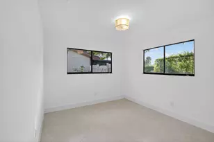 29 Fawlkland Cir, Boynton Beach, FL 33426 - Photo 19