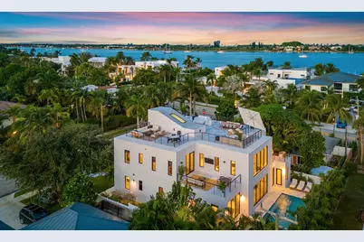 214 28th Street, West Palm Beach, FL 33407 - Photo 1