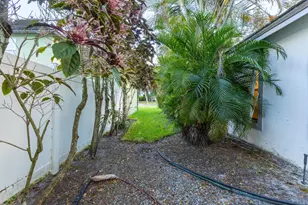 12709 White Coral Dr, Wellington, FL 33414 - Photo 33