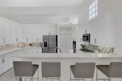 6564 Somerset Circle, Boca Raton, FL 33496 - Photo 7