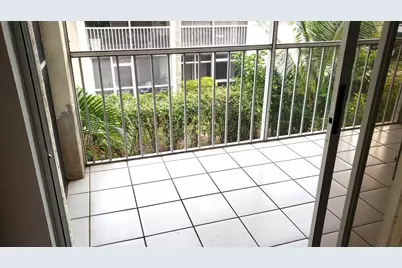 380 NW 67th Street #207, Boca Raton, FL 33487 - Photo 9