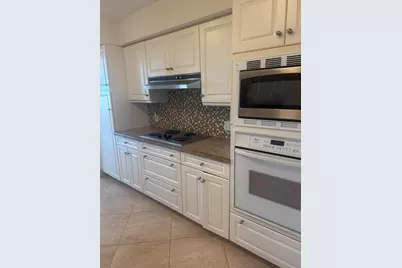 120 Lakeshore Drive #435, North Palm Beach, FL 33408 - Photo 9