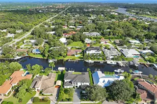 2169 Driftwood Cir, Palm Beach Gardens, FL 33410 - Photo 17