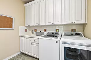 140 Sweet Bay Cir, Jupiter, FL 33458 - Photo 25