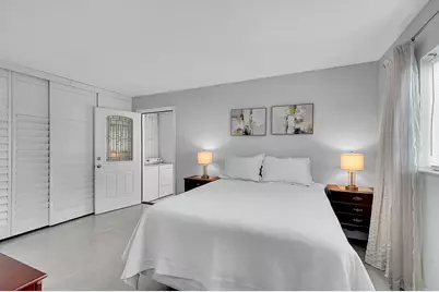 646 Flanders N, Delray Beach, FL 33484 - Photo 17