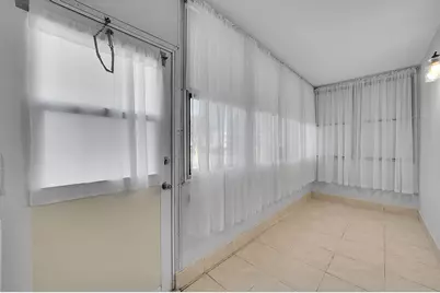 646 Flanders N, Delray Beach, FL 33484 - Photo 23