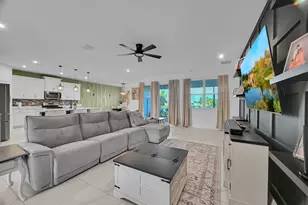 10325 SW Phineas Ln, Port Saint Lucie, FL 34987 - Photo 15