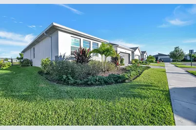 10325 SW Phineas Lane, Port Saint Lucie, FL 34987 - Photo 3