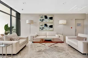 2000 Presidential Way, West Palm Beach, FL 33401 - Photo 35