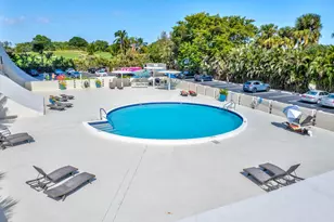 2000 Presidential Way, West Palm Beach, FL 33401 - Photo 31