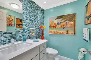2000 Presidential Way, West Palm Beach, FL 33401 - Photo 21