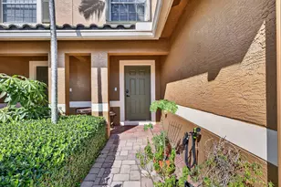 2990 SE Lexington Lakes Dr, Stuart, FL 34994 - Photo 3