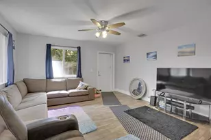 2227 NE 3rd Ave, Delray Beach, FL 33444 - Photo 17