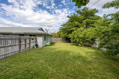 2227 NE 3rd Avenue #1 & 2, Delray Beach, FL 33444 - Photo 31