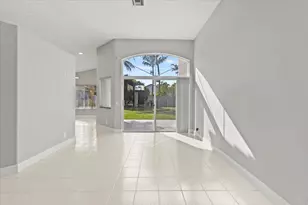 4546 NW 7th Pl, Deerfield Beach, FL 33442 - Photo 15