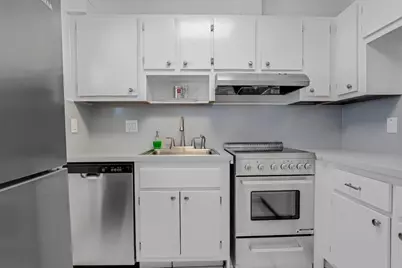 2050 NE 39th Street #E307, Lighthouse Point, FL 33064 - Photo 7