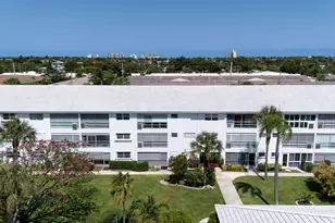 2050 NE 39th St, Lighthouse Point, FL 33064 - Photo 41