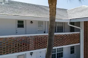 2050 NE 39th St, Lighthouse Point, FL 33064 - Photo 35