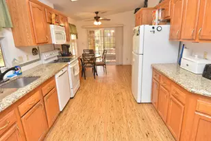 3712 Fetterbush Ct, Port Saint Lucie, FL 34952 - Photo 7