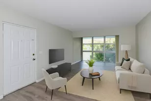 1531 SE Royal Green Cir, Port Saint Lucie, FL 34952 - Photo 7