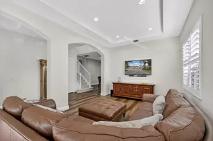 12081 Aviles Cir, Palm Beach Gardens, FL 33418 - Photo 5