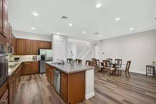 12081 Aviles Cir, Palm Beach Gardens, FL 33418 - Photo 29