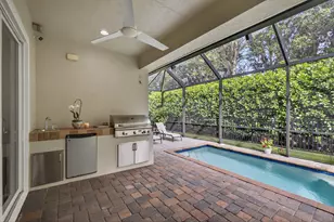 12081 Aviles Cir, Palm Beach Gardens, FL 33418 - Photo 49