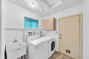 4377 NW 88th Terrace, Coral Springs, FL 33065 - Photo 21