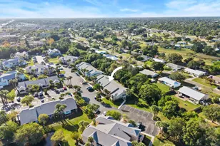 1656 SE Green Acres Cir, Port Saint Lucie, FL 34952 - Photo 17