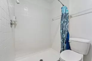 1656 SE Green Acres Cir, Port Saint Lucie, FL 34952 - Photo 11