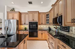 19270 Skyridge Cir, Boca Raton, FL 33498 - Photo 11