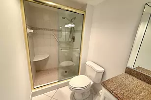 3087 Oakridge U, Deerfield Beach, FL 33442 - Photo 25