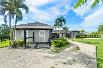 2080 Canter Way, Wellington, FL 33414 - Photo 11