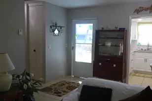 2723 E Emory Dr, West Palm Beach, FL 33415 - Photo 7