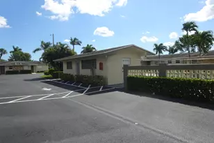 2723 E Emory Dr, West Palm Beach, FL 33415 - Photo 9