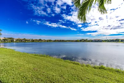 5031 Wiles Road #304, Coconut Creek, FL 33073 - Photo 5