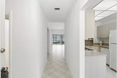 3646 English Road #D, Lake Worth, FL 33467 - Photo 5